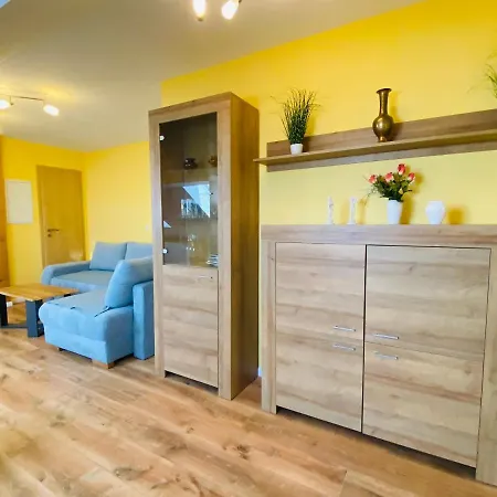 Neu!!! Stoermer - 2 Schlafzimmer, 4 Personen In Eisfeld